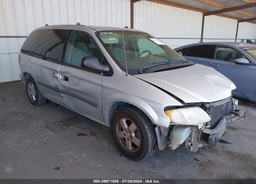 2005 DODGE CARAVAN SXT VIN: 1D4GP45R35B139708
