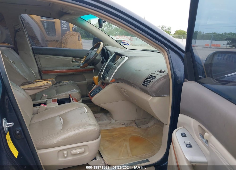 2004 LEXUS RX 330 VIN: JTJGA31U240012653