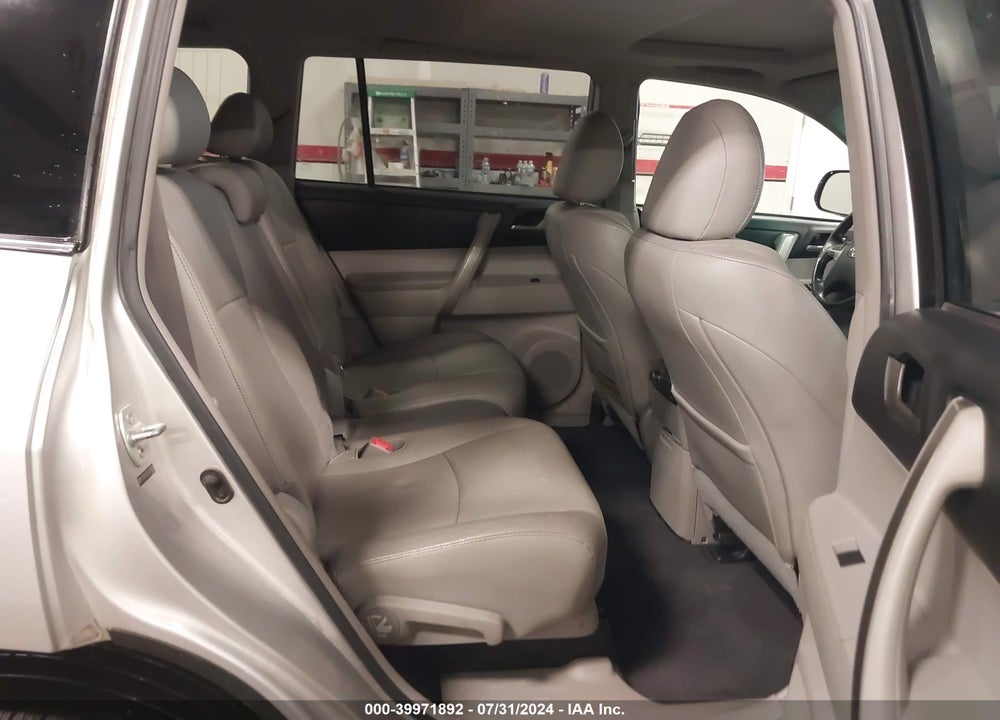 2012 TOYOTA HIGHLANDER SE V6 VIN: 5TDBK3EH7CS109642
