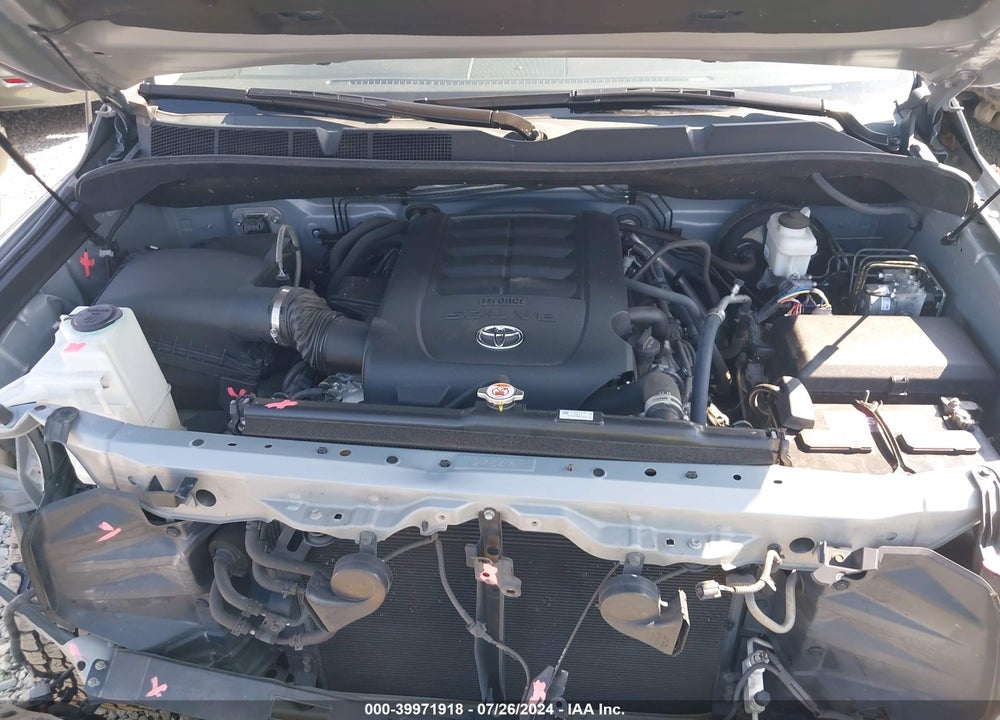 2018 TOYOTA TUNDRA LIMITED 5.7L V8 VIN: 5TFHY5F16JX769815