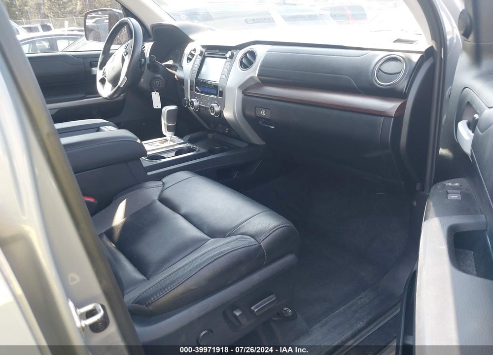 2018 TOYOTA TUNDRA LIMITED 5.7L V8 VIN: 5TFHY5F16JX769815