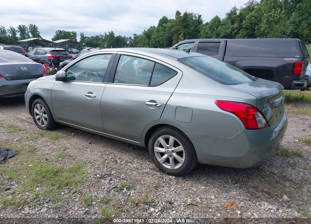 2012 NISSAN VERSA 1.6 SL VIN: 3N1CN7AP2CL818424