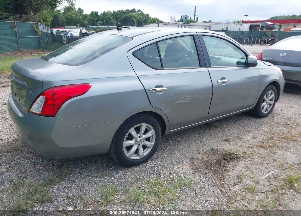 2012 NISSAN VERSA 1.6 SL VIN: 3N1CN7AP2CL818424