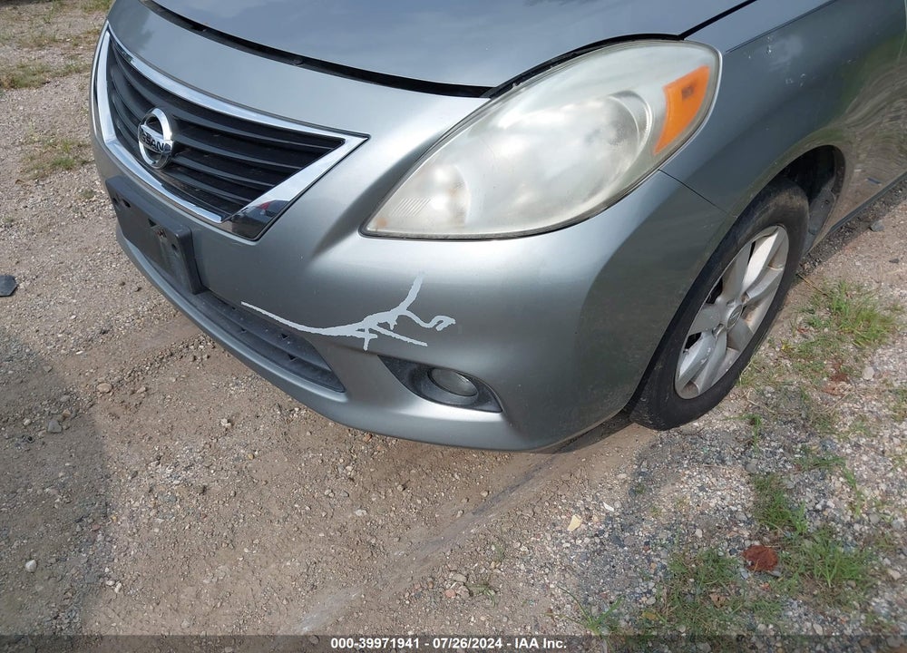 2012 NISSAN VERSA 1.6 SL VIN: 3N1CN7AP2CL818424