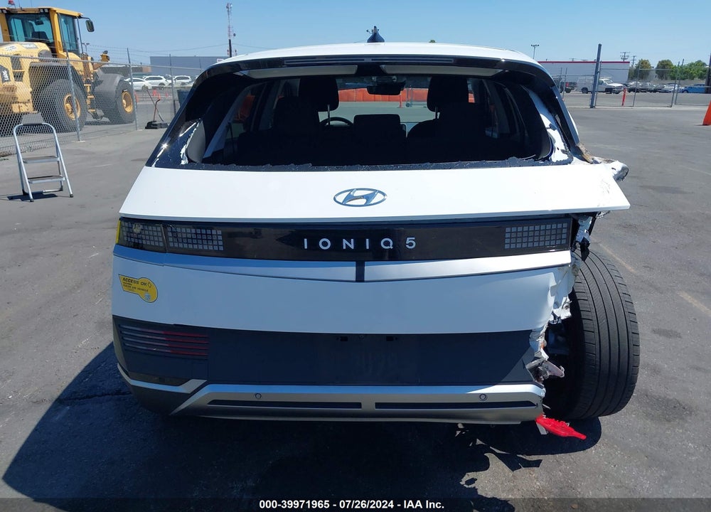 2022 HYUNDAI IONIQ 5 SE VIN: KM8KM4AEXNU109639