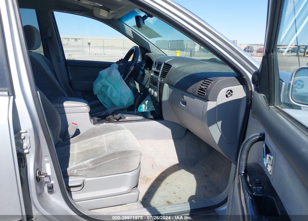 2007 KIA SORENTO EX VIN: KNDJD736075716394
