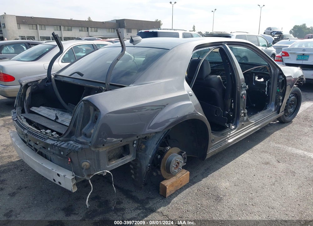 2018 CHRYSLER 300 VIN: 2C3CCABG3JH244750