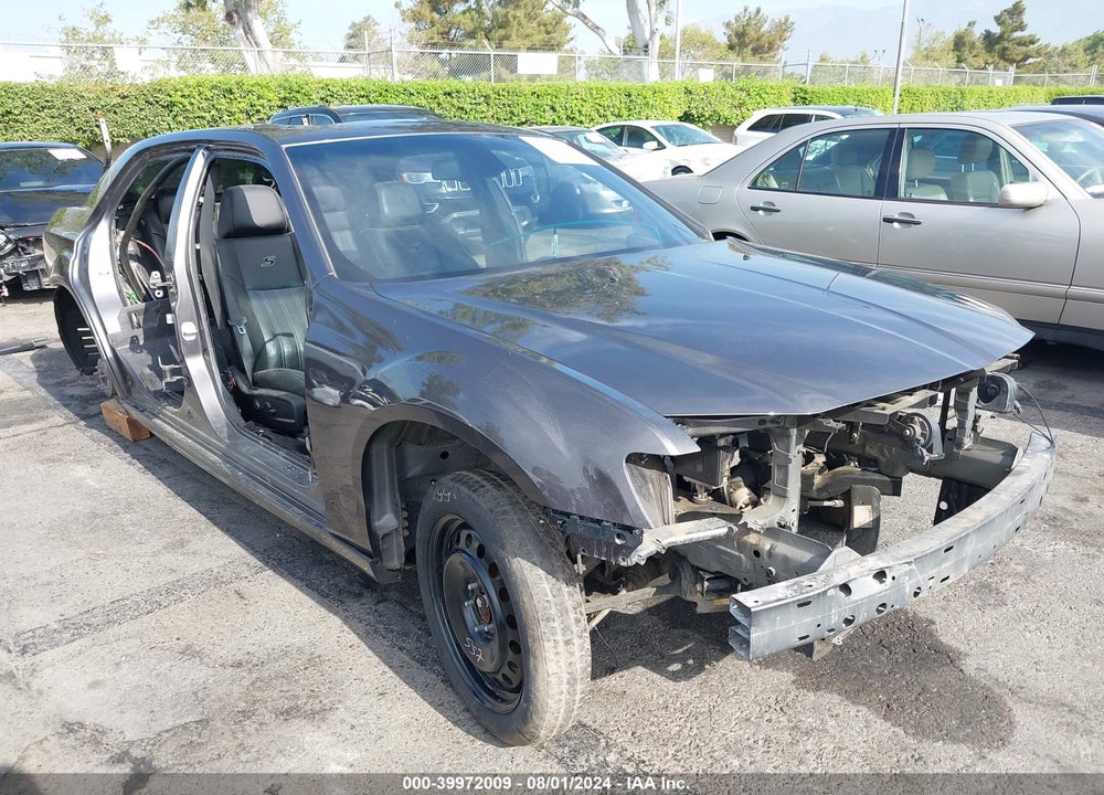 2018 CHRYSLER 300 VIN: 2C3CCABG3JH244750