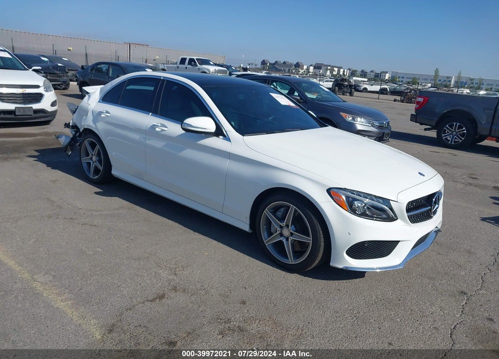 2015 MERCEDES-BENZ C 400 4MATIC VIN: 55SWF6GB7FU005398