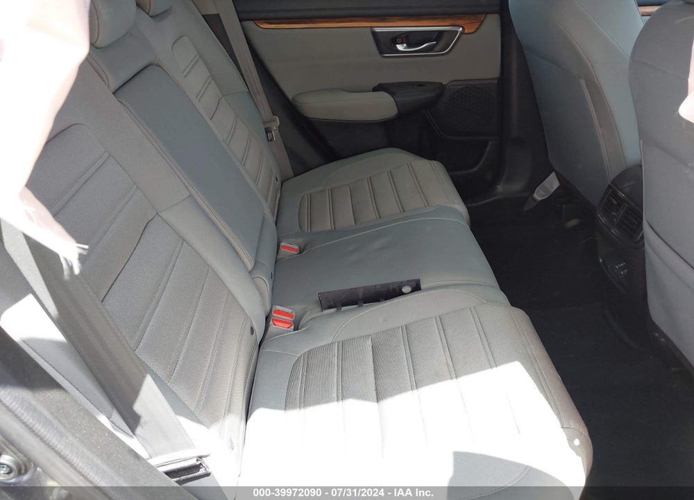 2018 HONDA CR-V EX VIN: 7FARW2H55JE032340