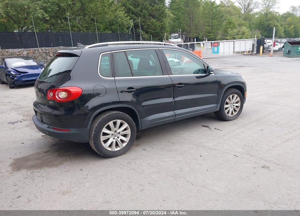 2009 VOLKSWAGEN TIGUAN S/SE/SEL VIN: WVGAV75NX9W511644