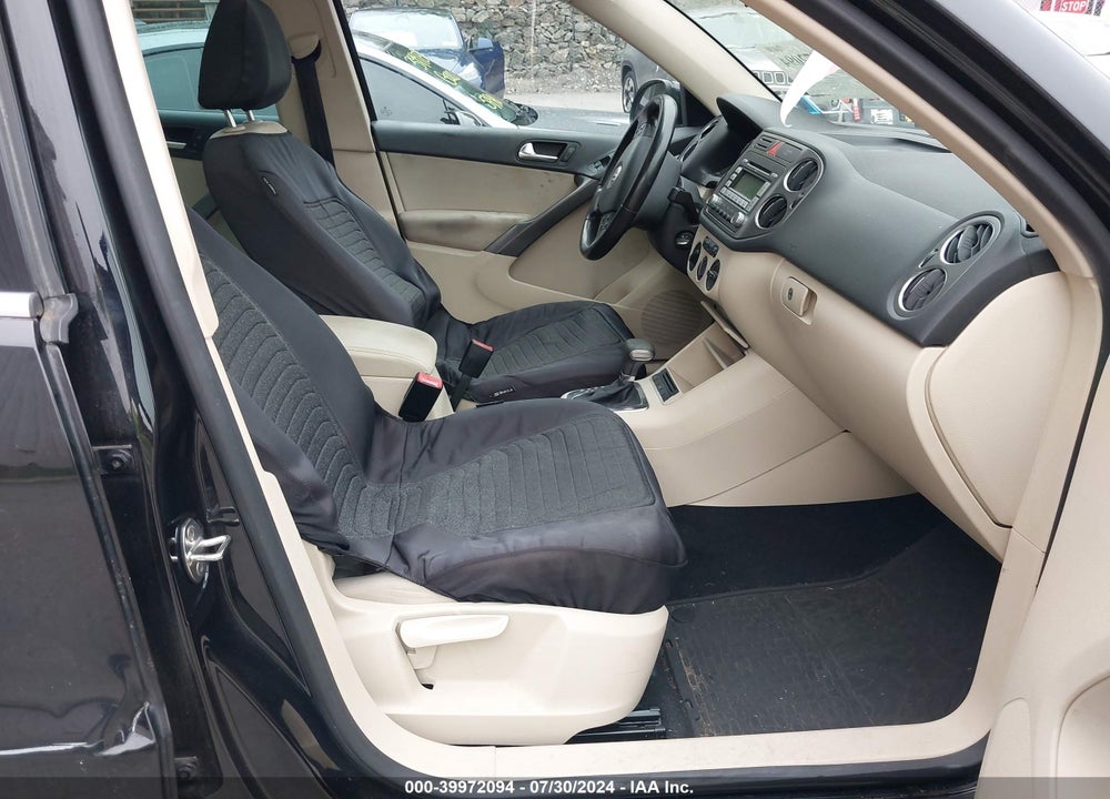 2009 VOLKSWAGEN TIGUAN S/SE/SEL VIN: WVGAV75NX9W511644