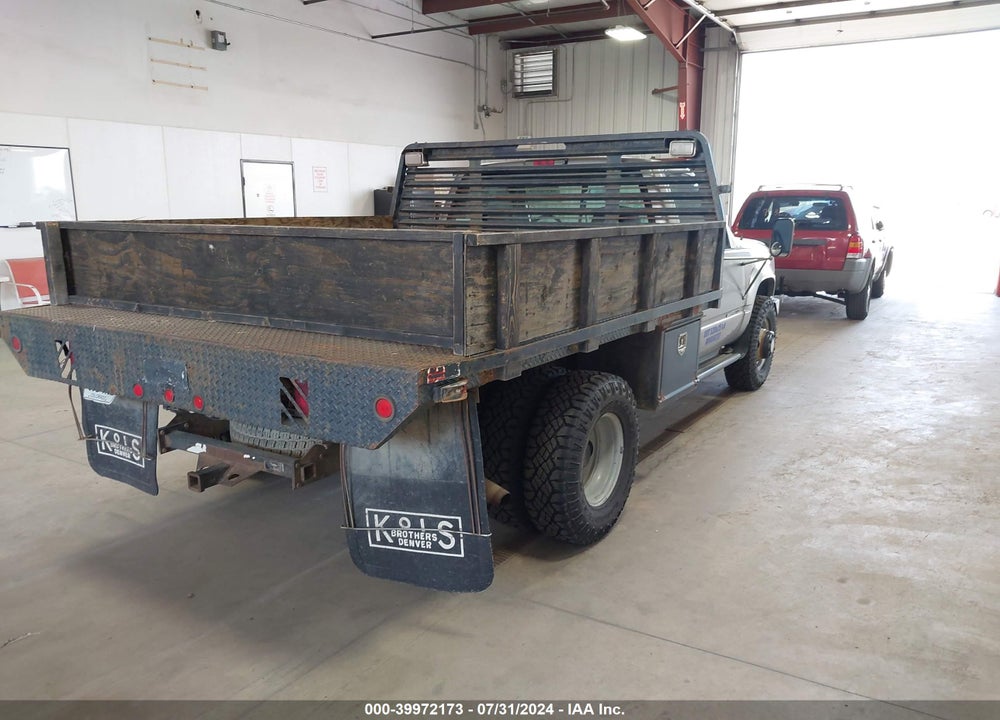 1998 GMC SIERRA 3500 SL VIN: 1GDHK34J8WF058232