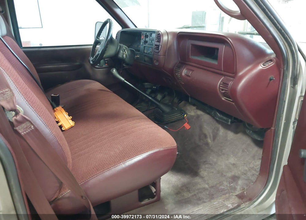 1998 GMC SIERRA 3500 SL VIN: 1GDHK34J8WF058232
