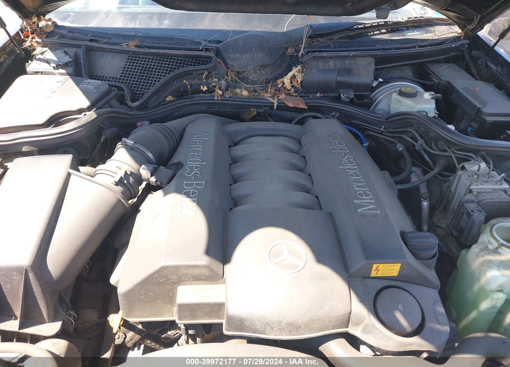 2000 MERCEDES-BENZ E 430 4M VIN: WDBJF83J5YX037794