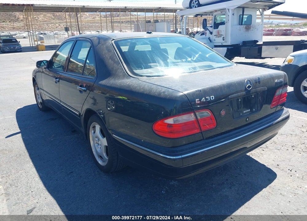 2000 MERCEDES-BENZ E 430 4M VIN: WDBJF83J5YX037794