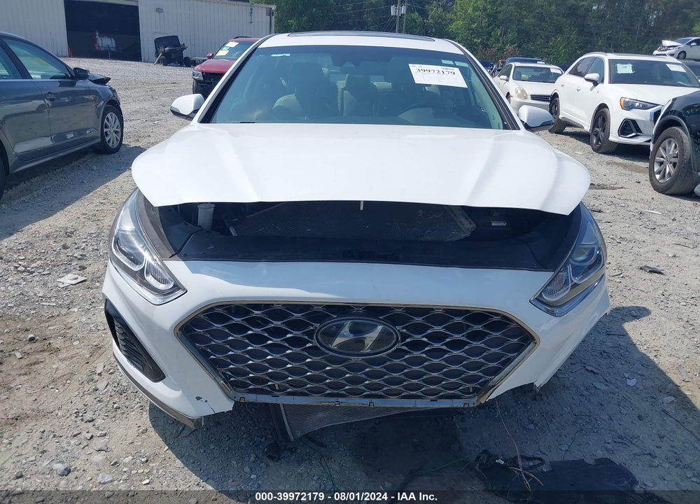 2019 HYUNDAI SONATA LIMITED VIN: 5NPE34AF0KH821662