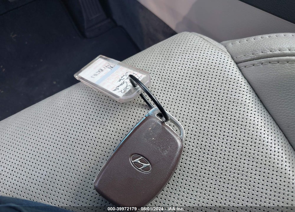 2019 HYUNDAI SONATA LIMITED VIN: 5NPE34AF0KH821662