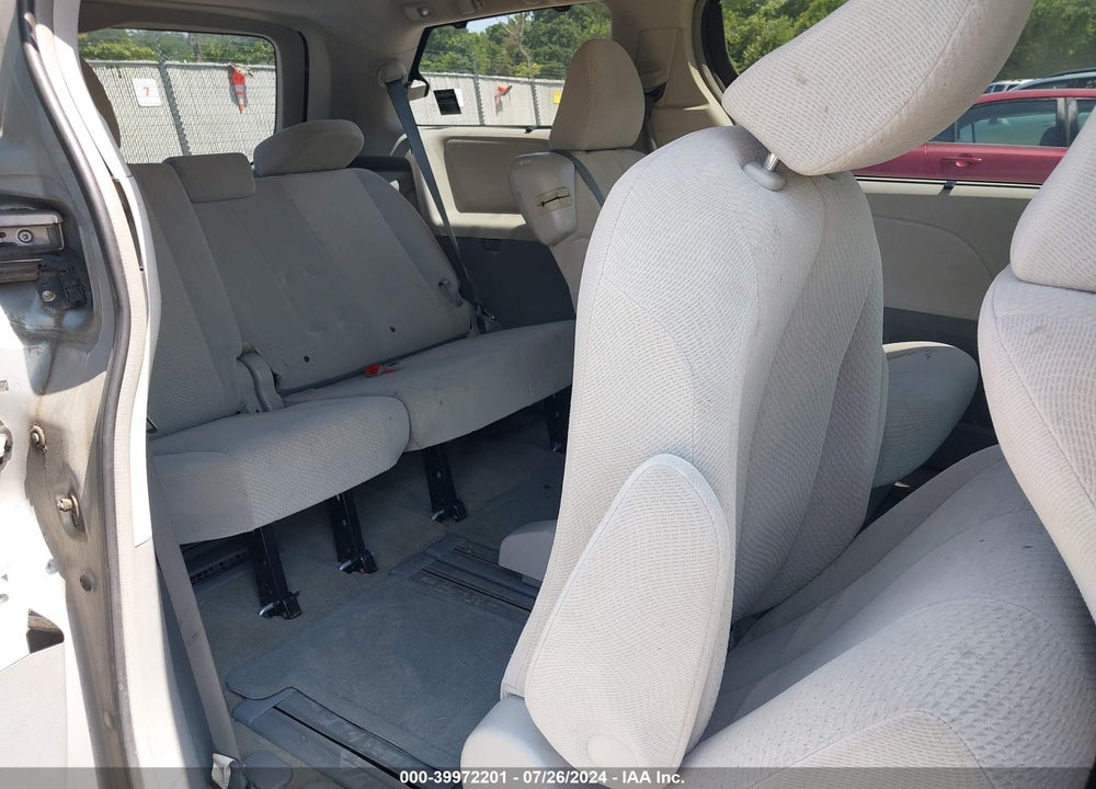 2012 TOYOTA SIENNA LE V6 8 PASSENGER VIN: 5TDKK3DC7CS187750