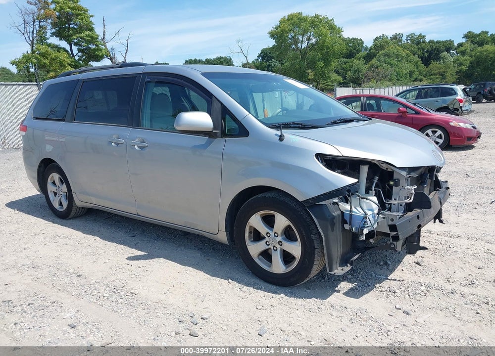 2012 TOYOTA SIENNA LE V6 8 PASSENGER VIN: 5TDKK3DC7CS187750