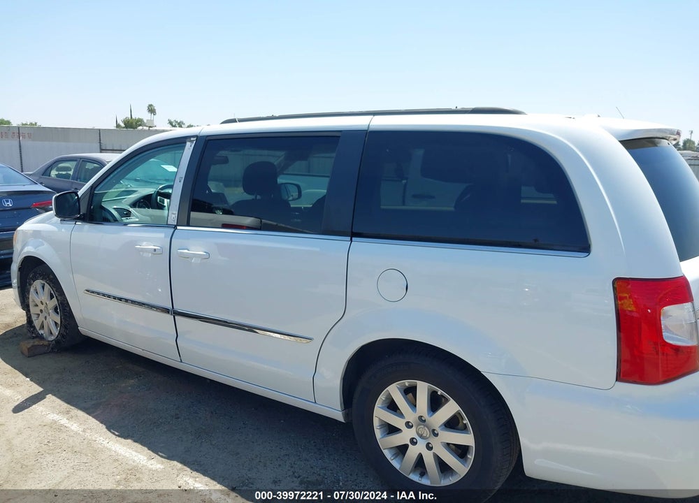 2015 CHRYSLER TOWN & COUNTRY TOURING VIN: 2C4RC1BG0FR655157