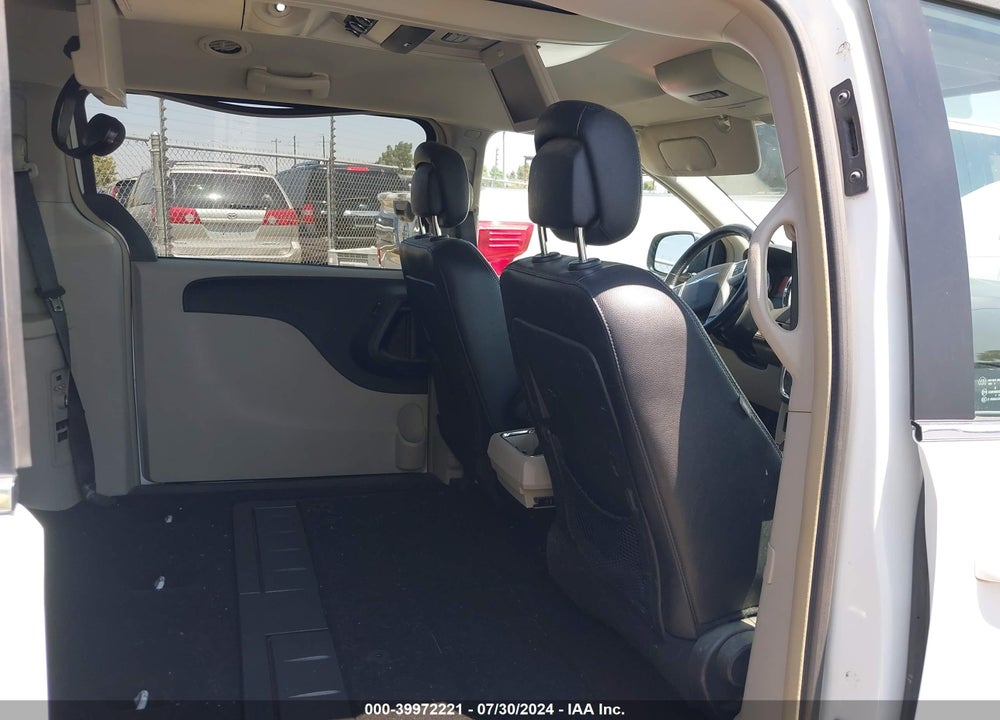 2015 CHRYSLER TOWN & COUNTRY TOURING VIN: 2C4RC1BG0FR655157