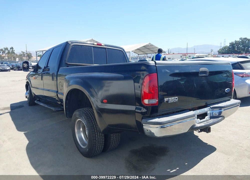 1999 FORD F-350 LARIAT/XL/XLT VIN: 1FTWW32S1XEF03395