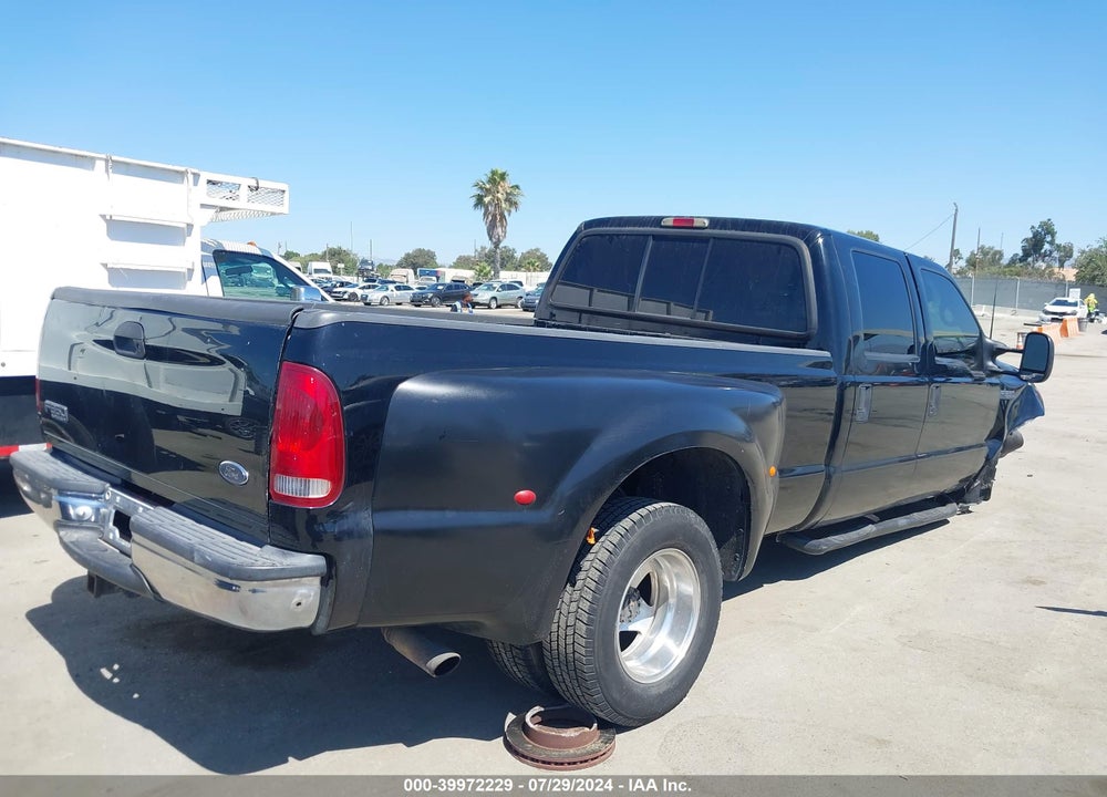 1999 FORD F-350 LARIAT/XL/XLT VIN: 1FTWW32S1XEF03395