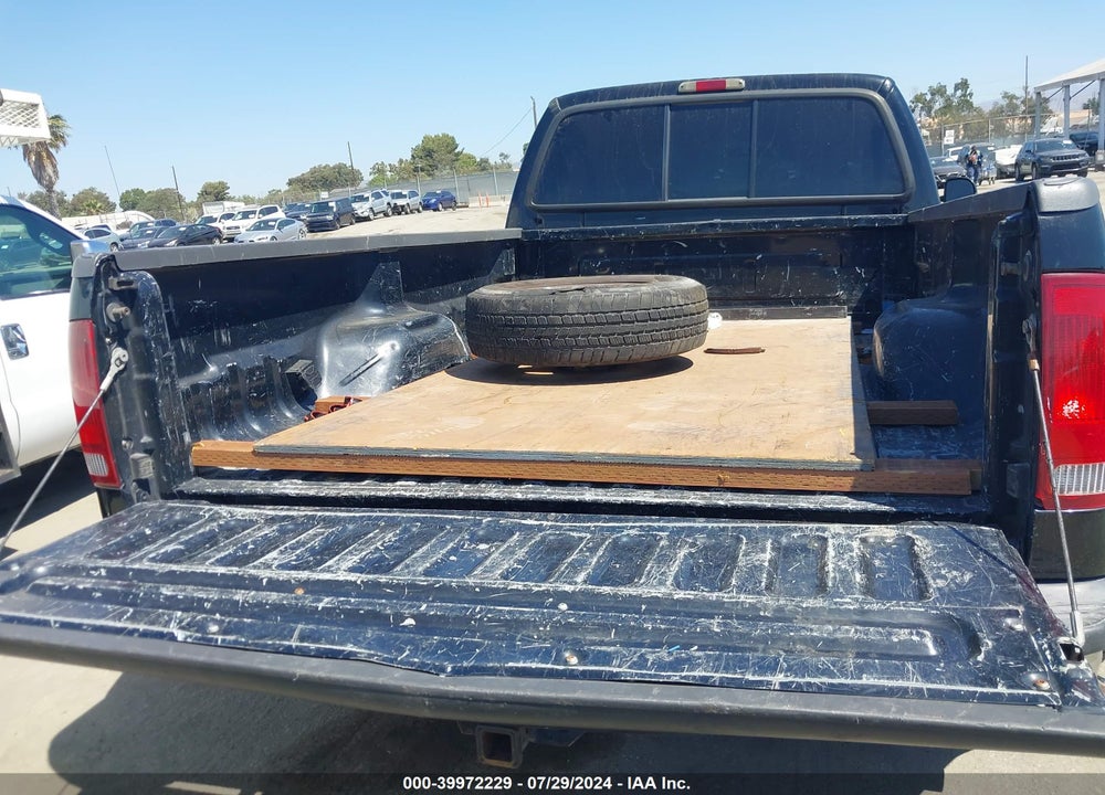 1999 FORD F-350 LARIAT/XL/XLT VIN: 1FTWW32S1XEF03395