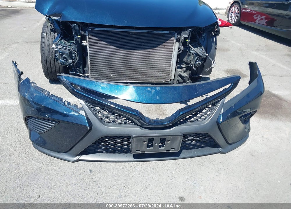 2018 TOYOTA CAMRY SE VIN: JTNB11HK3J3010504