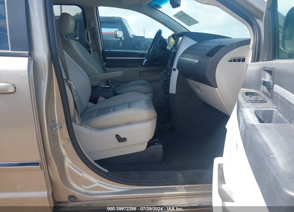 2008 DODGE GRAND CARAVAN SXT VIN: 2D8HN54X38R825526