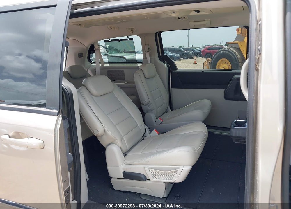 2008 DODGE GRAND CARAVAN SXT VIN: 2D8HN54X38R825526