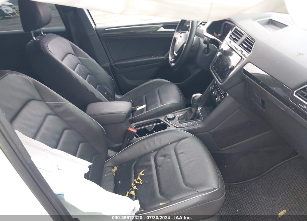 2020 VOLKSWAGEN TIGUAN 2.0T SEL PREMIUM R-LINE VIN: 3VV4B7AX3LM114173
