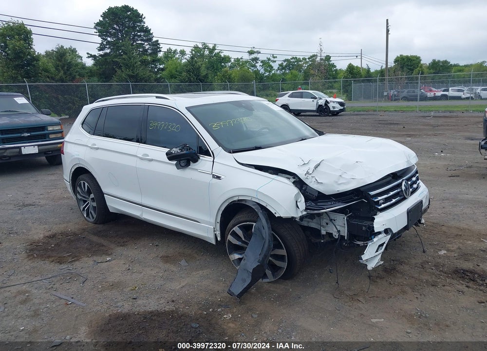 2020 VOLKSWAGEN TIGUAN 2.0T SEL PREMIUM R-LINE VIN: 3VV4B7AX3LM114173