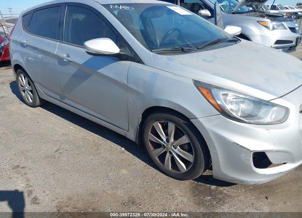 2013 HYUNDAI ACCENT SE VIN: KMHCU5AE4DU064514