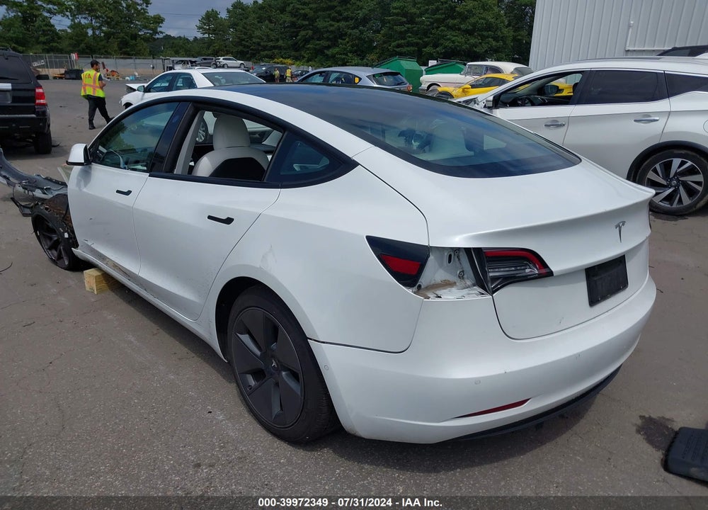 2021 TESLA MODEL 3 STANDARD RANGE PLUS REAR-WHEEL DRIVE VIN: 5YJ3E1EA4MF851795
