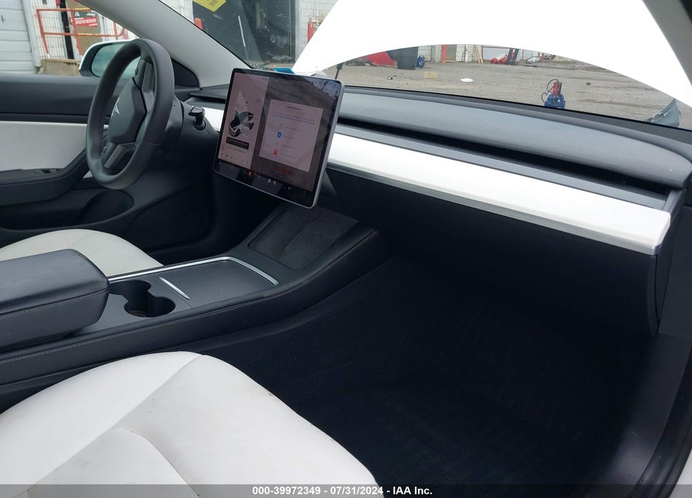 2021 TESLA MODEL 3 STANDARD RANGE PLUS REAR-WHEEL DRIVE VIN: 5YJ3E1EA4MF851795