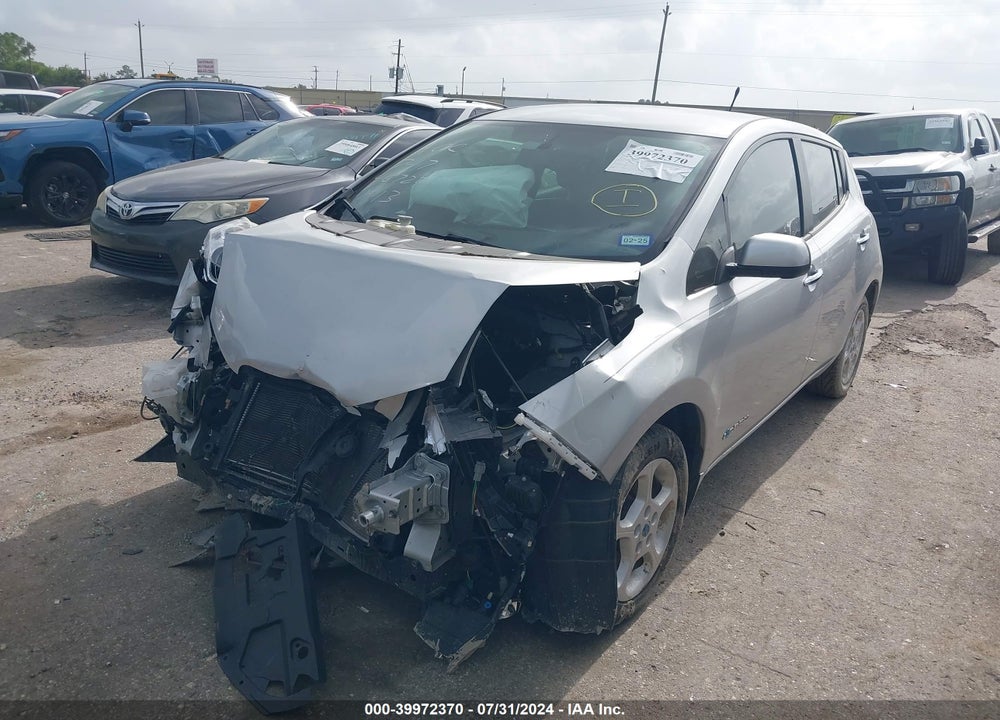2014 NISSAN LEAF SV VIN: 1N4AZ0CP2EC333542