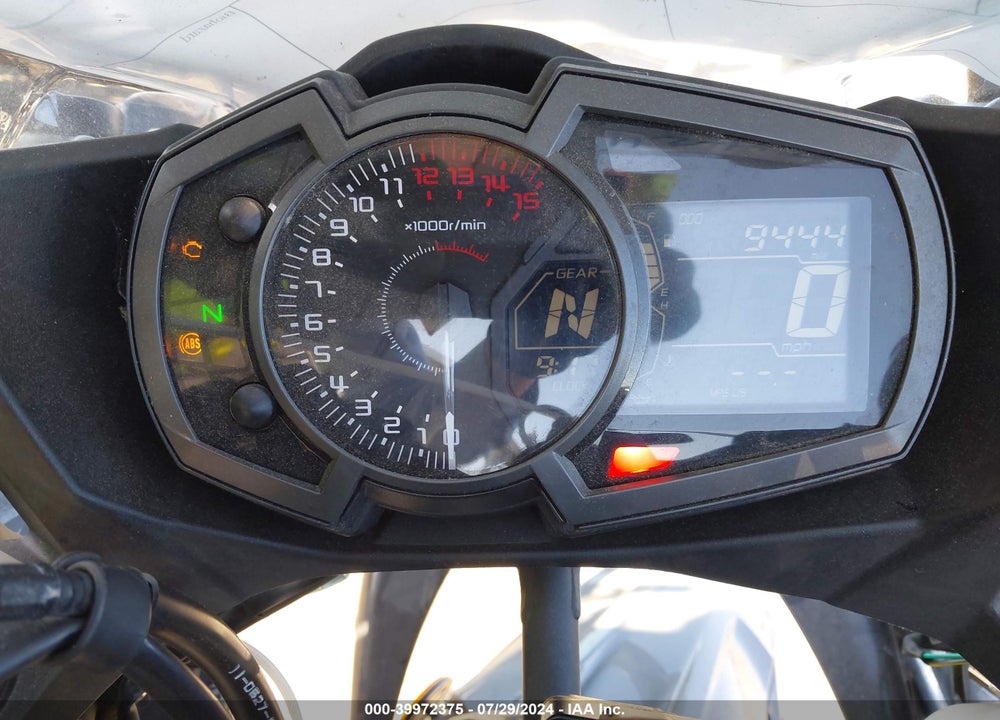 2019 KAWASAKI EX400 VIN: JKAEXKG17KDA29676