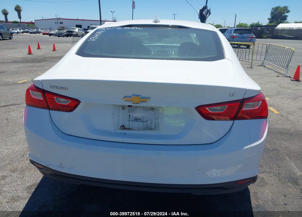2018 CHEVROLET MALIBU LT VIN: 1G1ZD5ST4JF132511