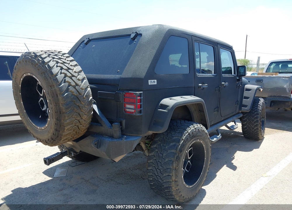 2015 JEEP WRANGLER UNLIMITED SAHARA VIN: 1C4HJWEG9FL631247