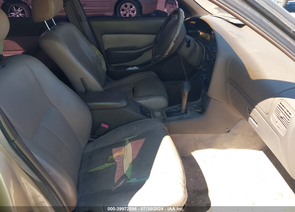 1994 TOYOTA CAMRY XLE VIN: JT2GK13EXR0050996
