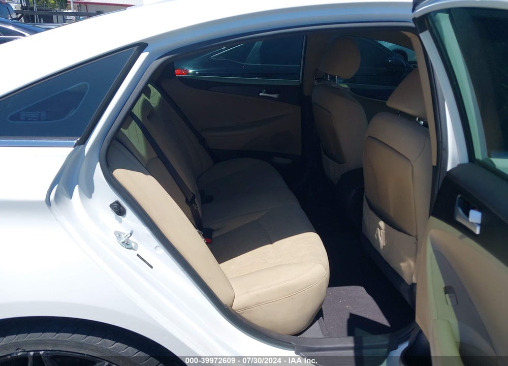2013 HYUNDAI SONATA GLS VIN: 5NPEB4AC1DH509877