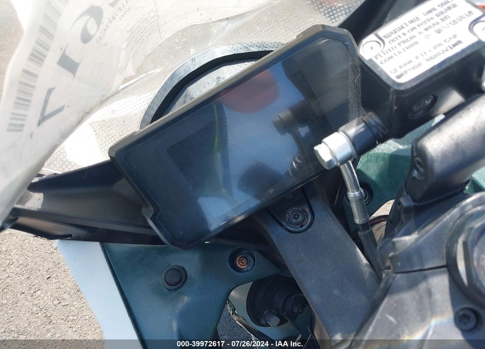 2022 KTM 390 RC VIN: MD2JYJ400NC214824