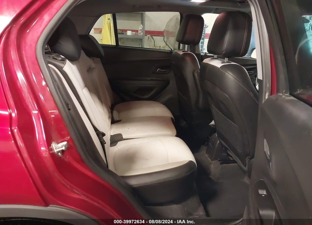 2019 CHEVROLET TRAX LT VIN: 3GNCJPSB8KL393308