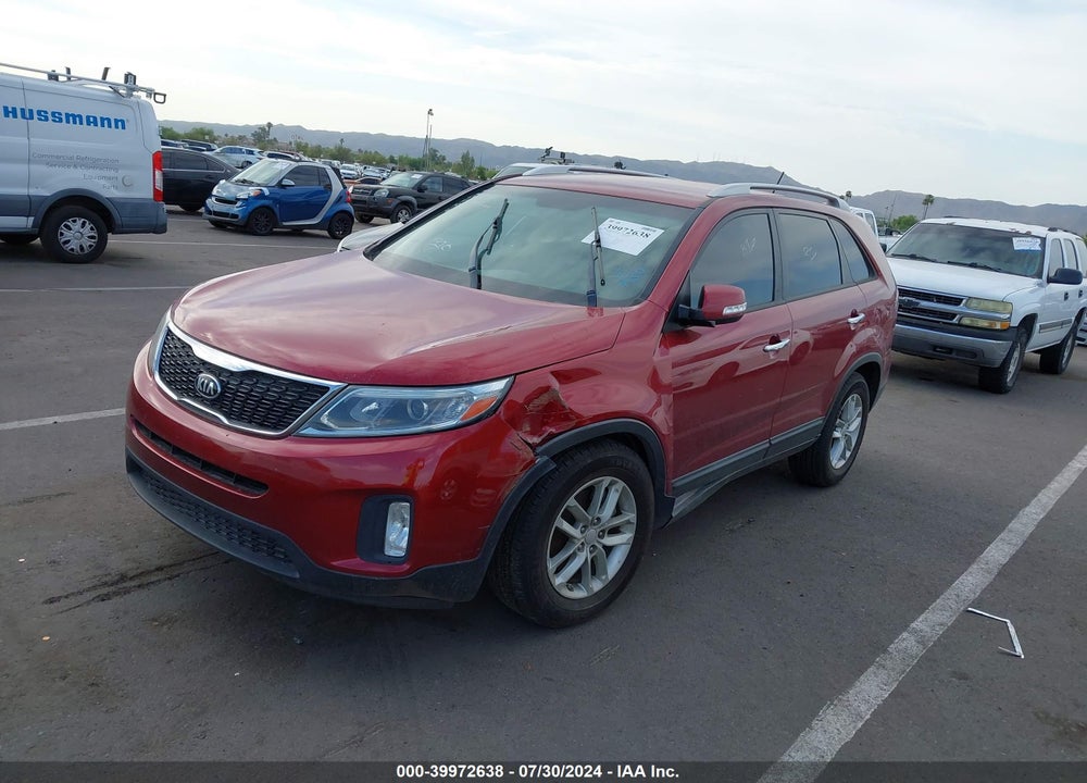 2015 KIA SORENTO LX VIN: 5XYKT3A65FG647646
