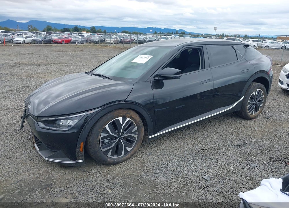 2024 KIA EV6 LIGHT LONG RANGE VIN: KNDC3DLC2R5616462
