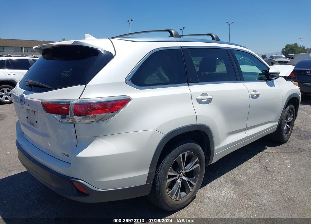 2016 TOYOTA HIGHLANDER XLE V6 VIN: 5TDKKRFH5GS177445