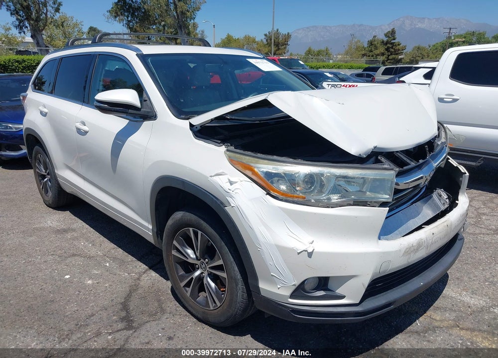2016 TOYOTA HIGHLANDER XLE V6 VIN: 5TDKKRFH5GS177445