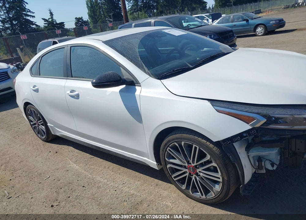 2024 KIA FORTE GT VIN: 3KPF44AC3RE715258